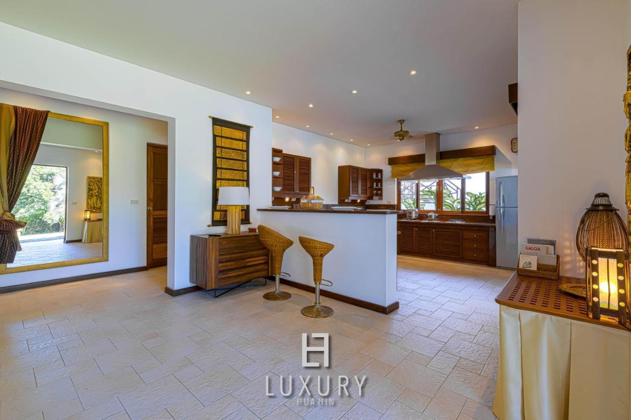 5 Bedroom Bali Style Mansion Wl2 หัวหิน ภายนอก รูปภาพ